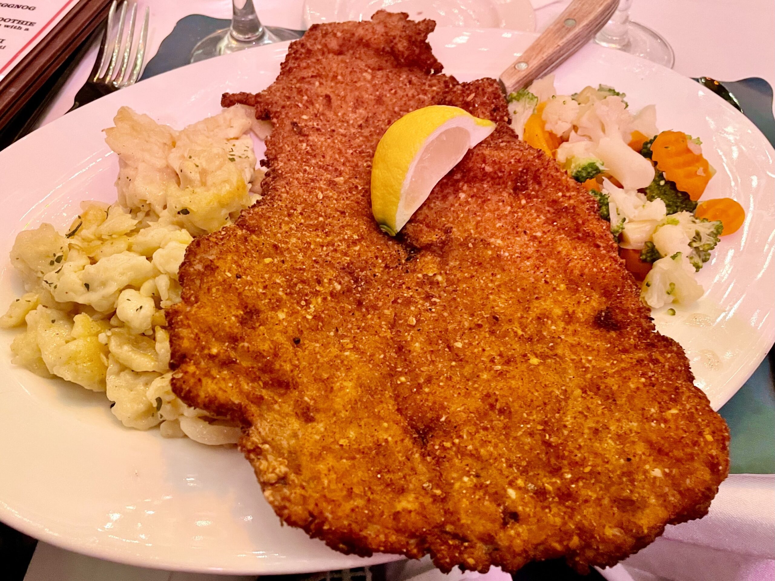 Rolf’s German Restaurant signature dishes Chicken Schnitzel
Bratwurst
Beef Stew